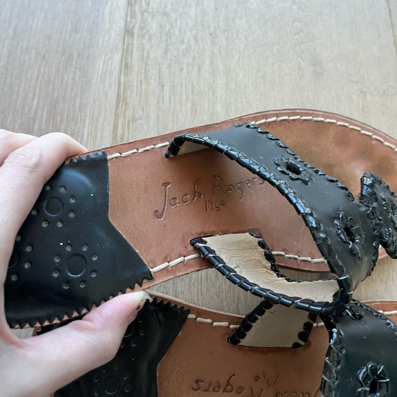 Jack Rogers Jacks Flat Flower leather Sandal - Host Pick - Picture 3 of 4